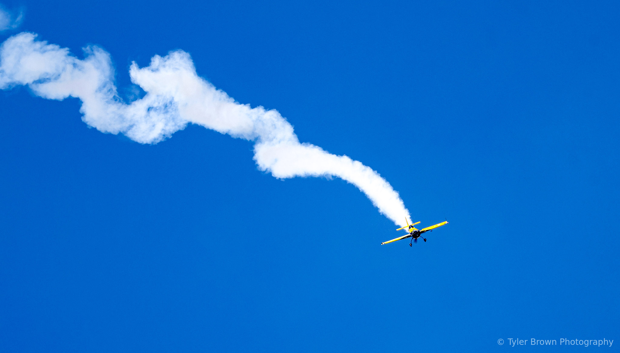 Plane, side view
